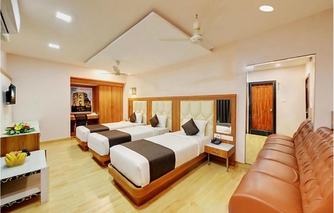 Hotel Raj Comfort Bangalore Exterior photo